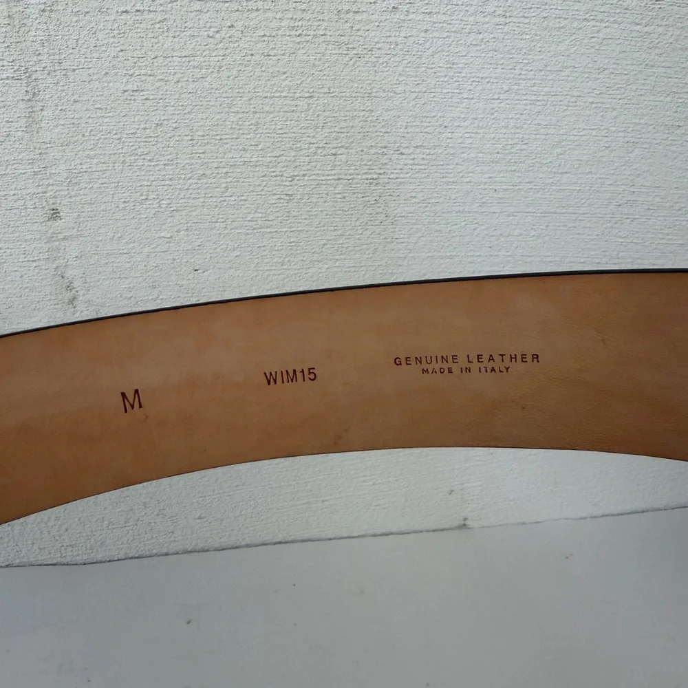 Brooks Brothers Gray Leather B shaped Buckle Belt, Medium